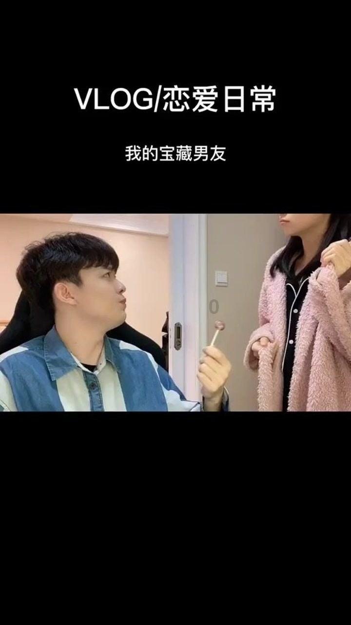 夏季的时尚女孩